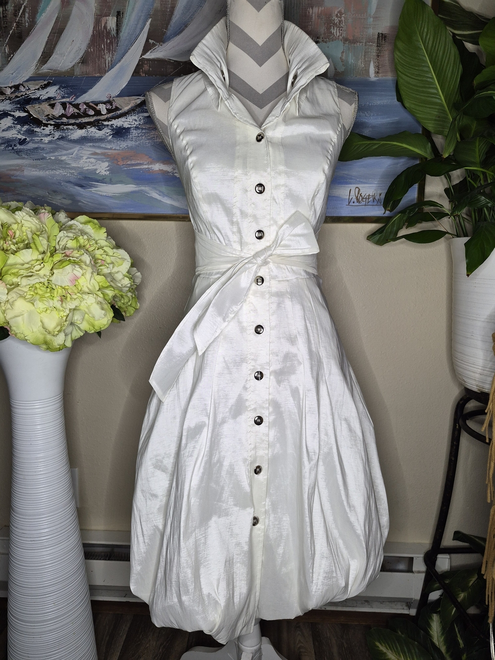Vintage Frank Lyman Design Women's White Bubble Hem Belted Dress